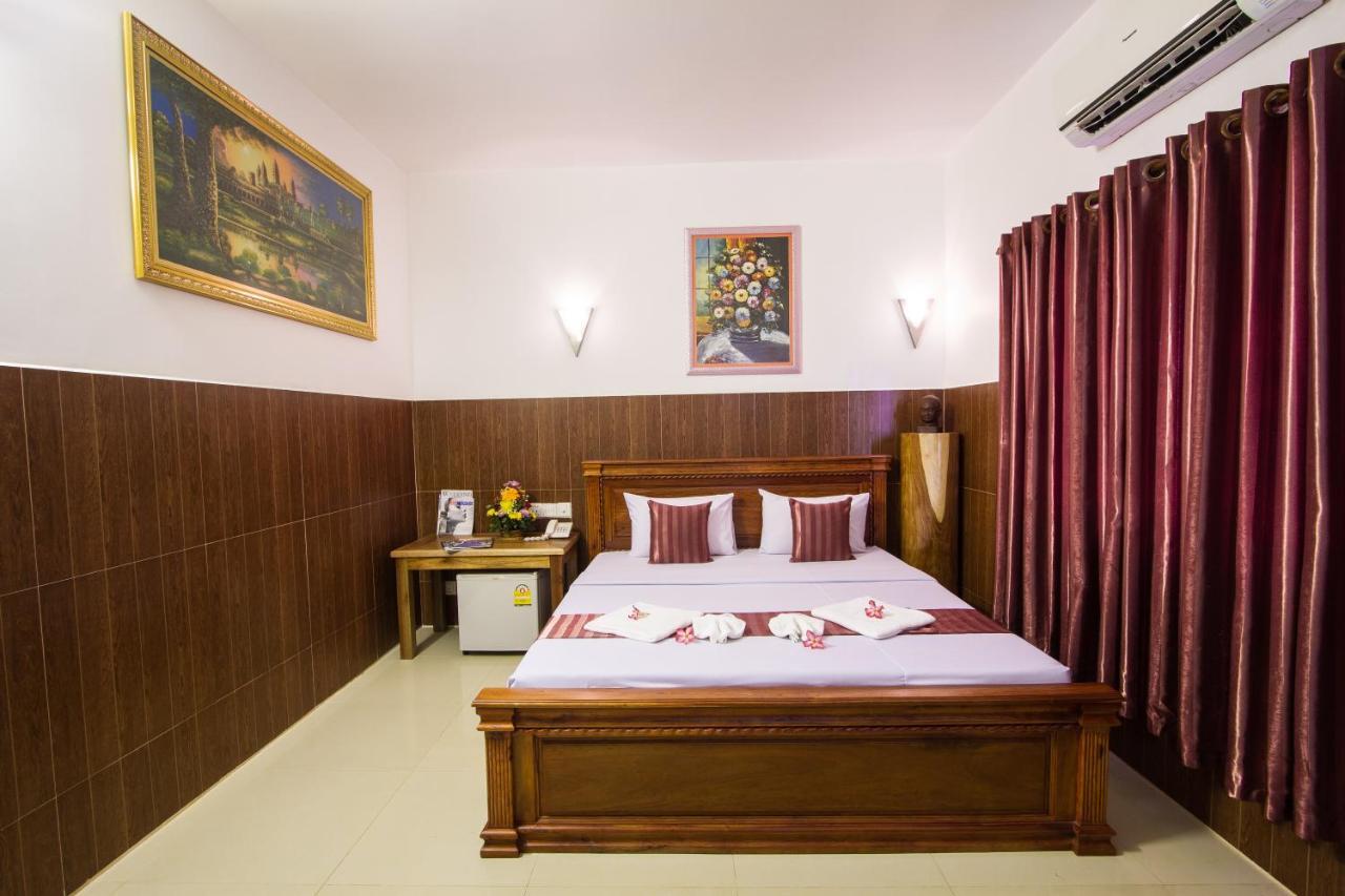 Sisophon Botoum Hotel מראה חיצוני תמונה
