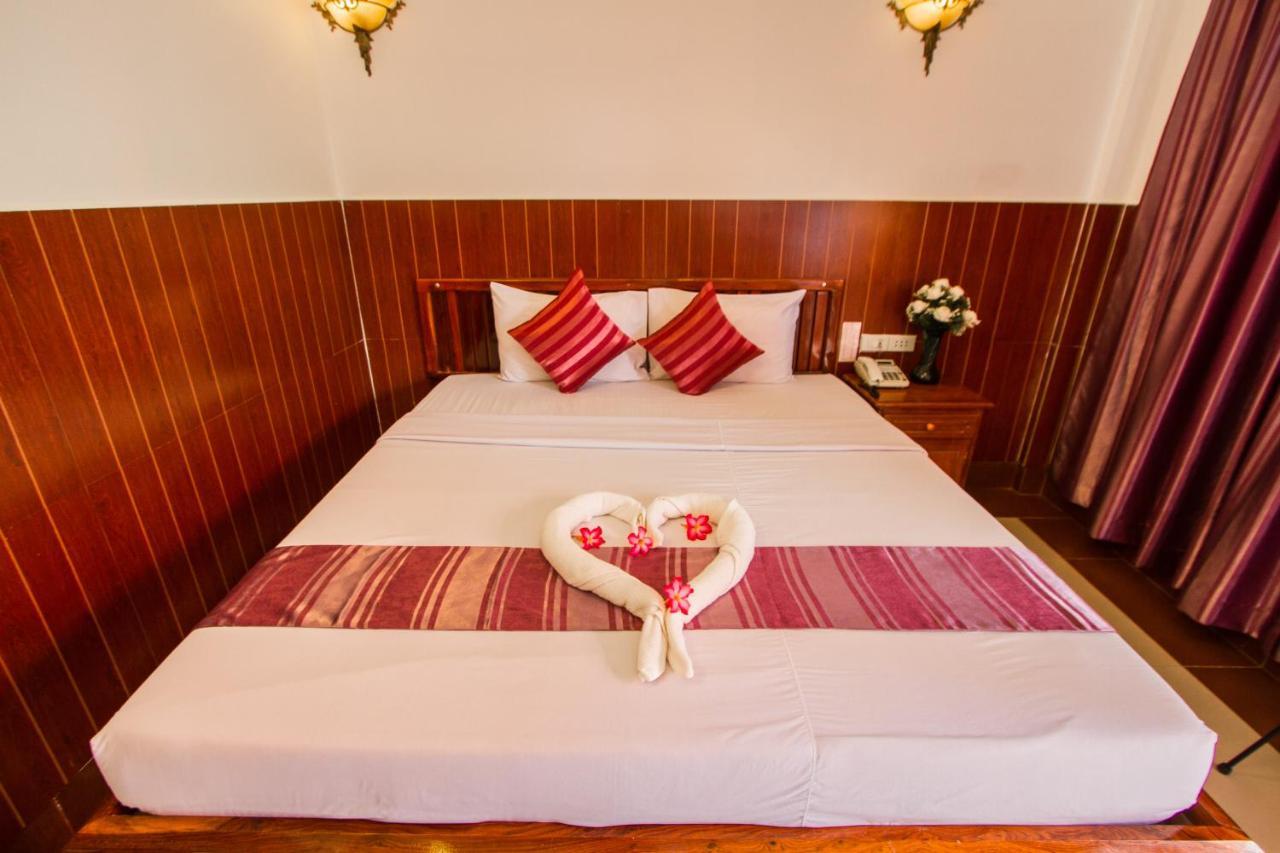 Sisophon Botoum Hotel חדר תמונה