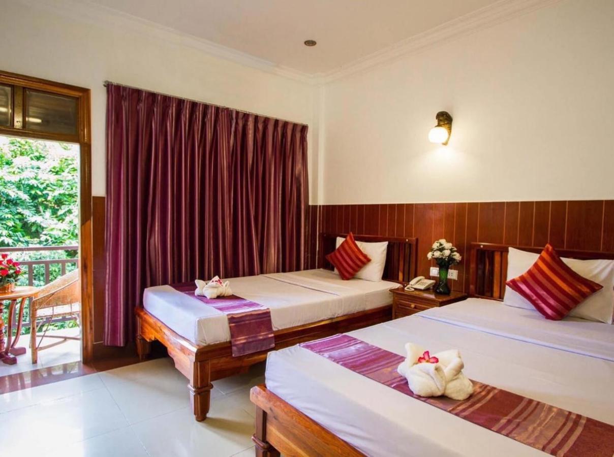Sisophon Botoum Hotel מראה חיצוני תמונה